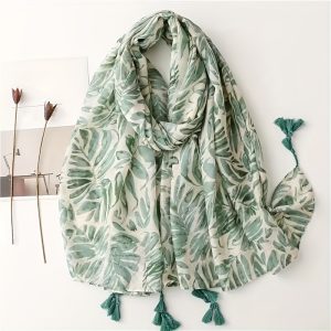 Thin, Breathable Polyester Green Banana Leaf Print Scarf Shawl - Soft, Sun-Proof, Keep Warm Head Wrap for Weekend Casual Boho Style Women - Perfect Travel Accessory with Tassels, No Feathers